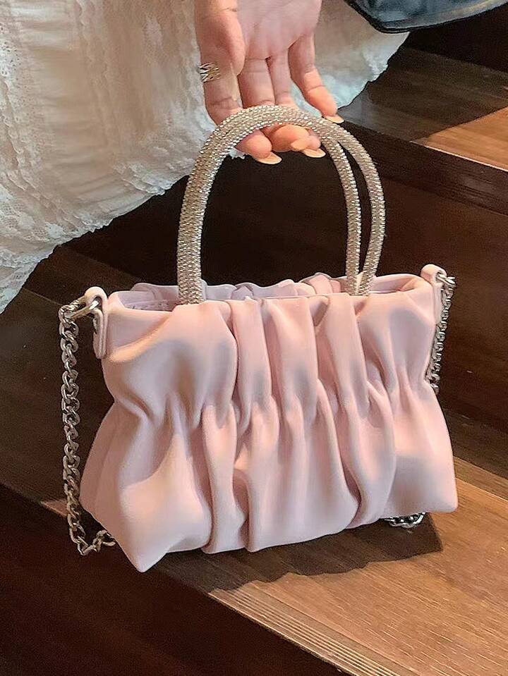 Looking Pretty Classy Bag